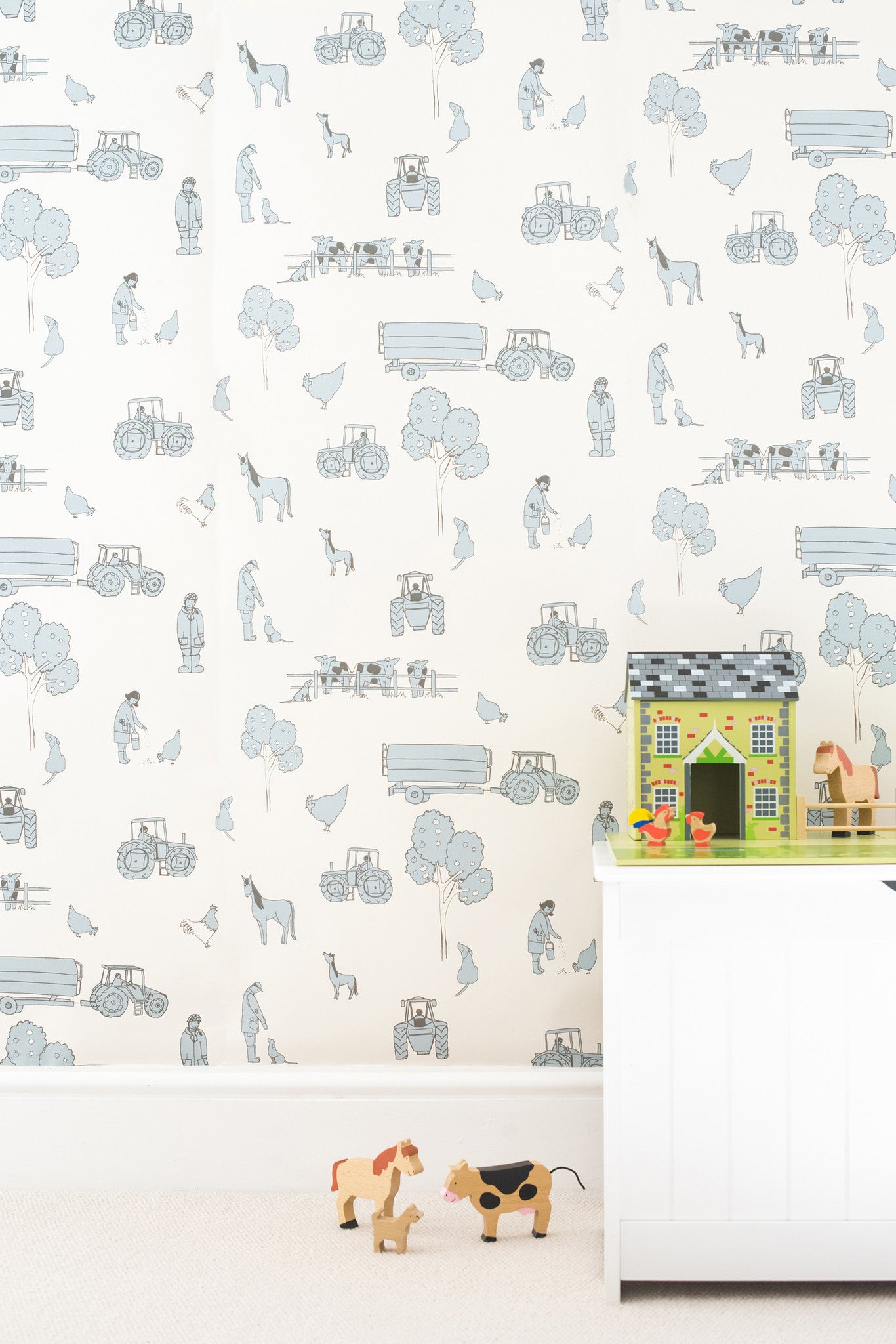 Cluck A Doodle Farm - Cream and Blue