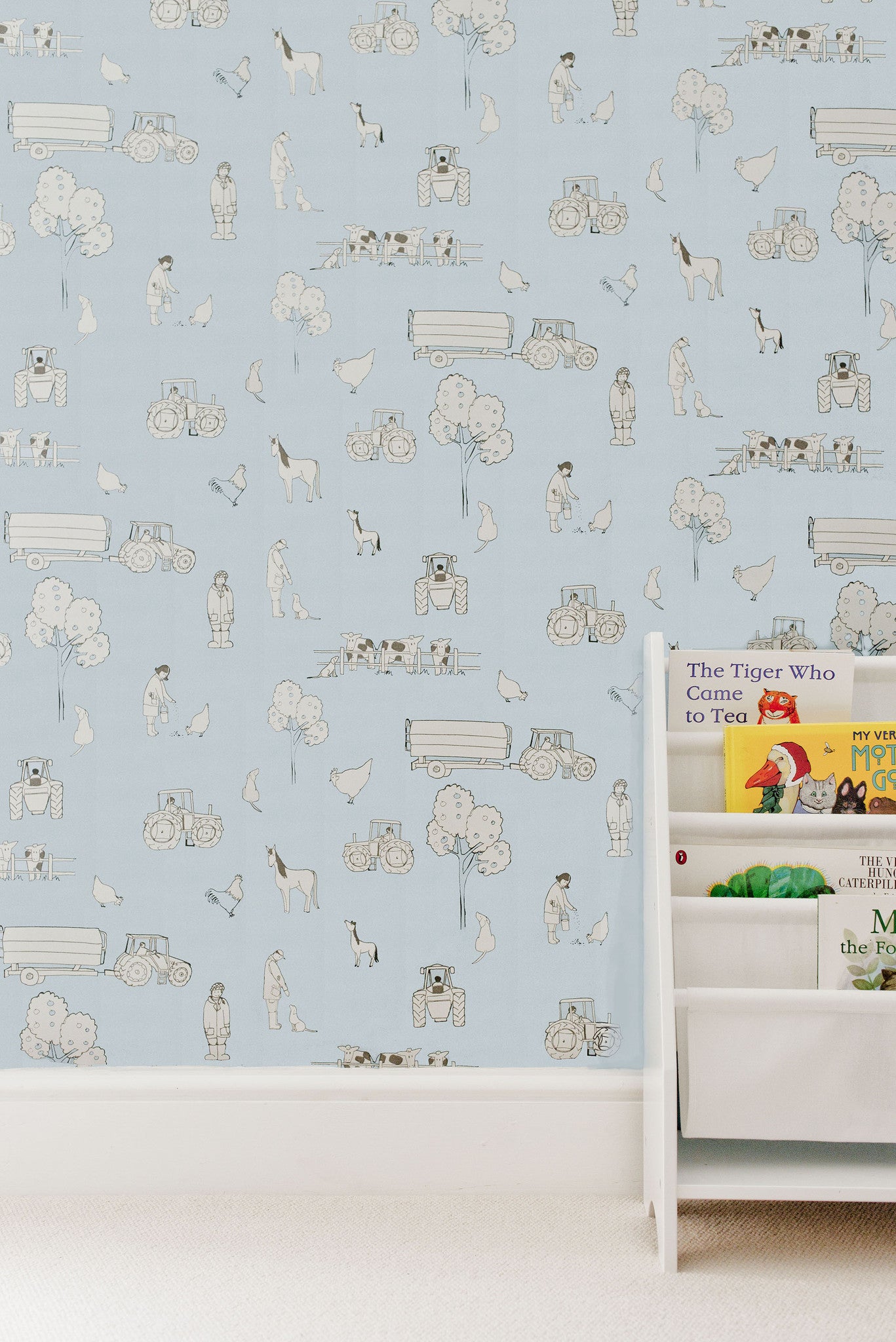 Cluck a Doodle Farm - Light Blue
