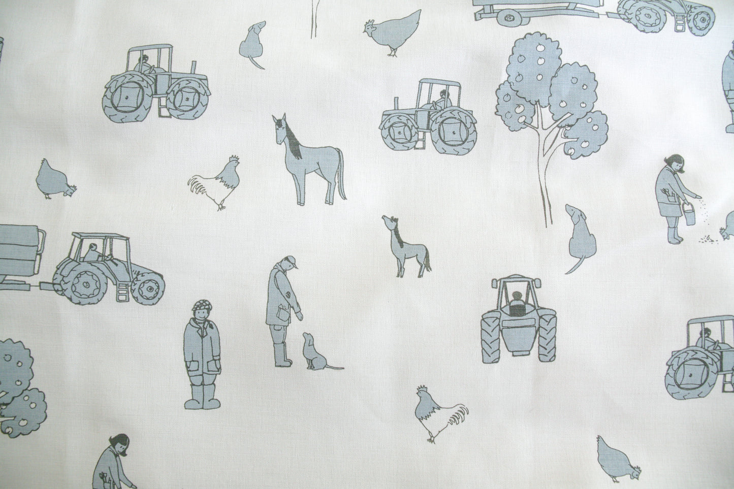 Cluck a Doodle Farm in blue