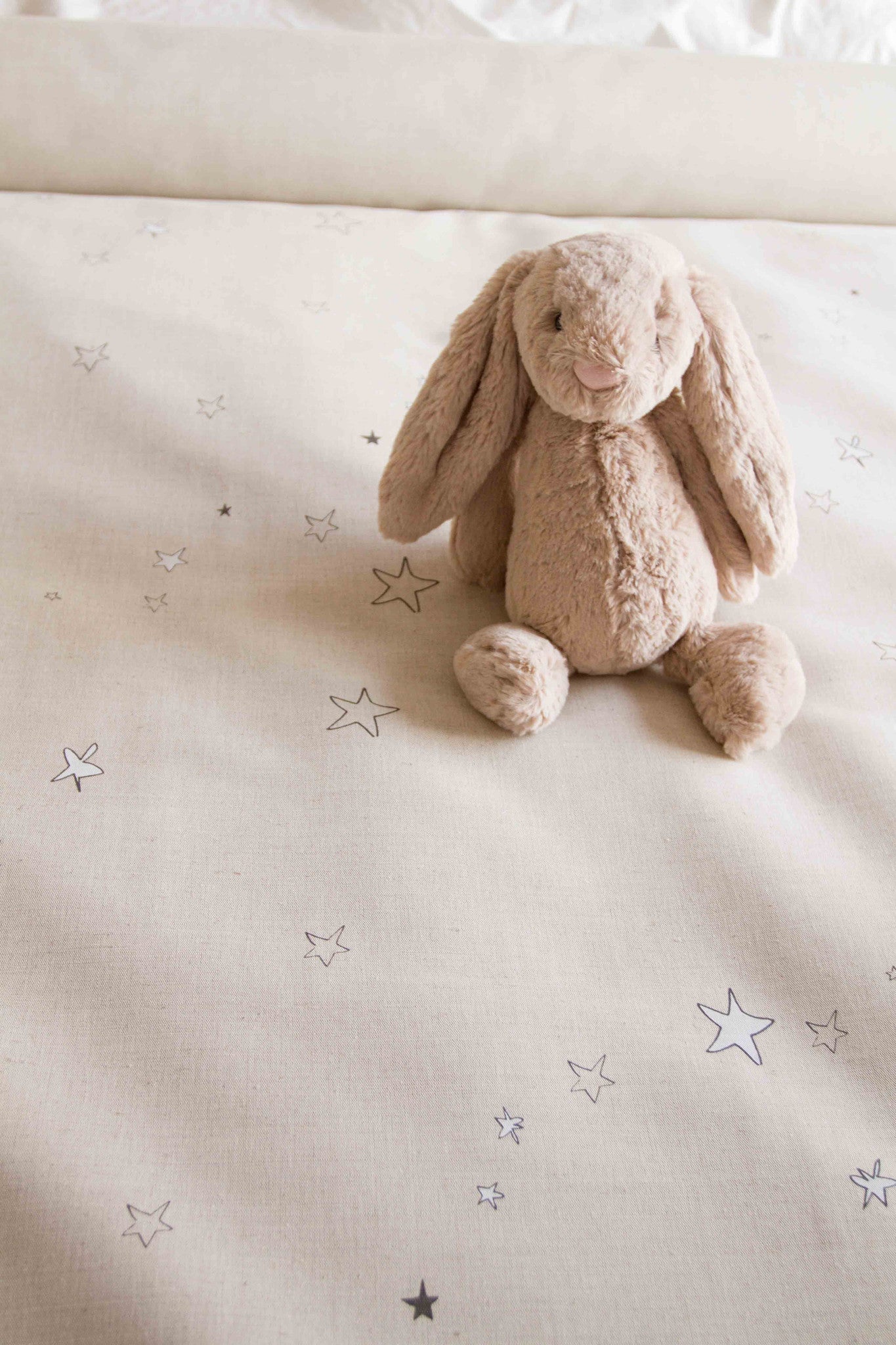 Samples scattered stars- natural